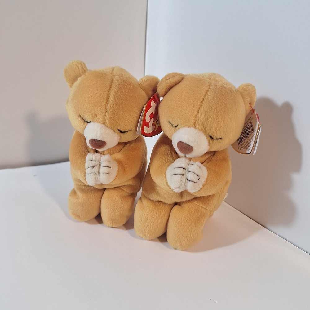 Ty Beanie Baby Hope the Praying Bear 2 Bears W/ Protector